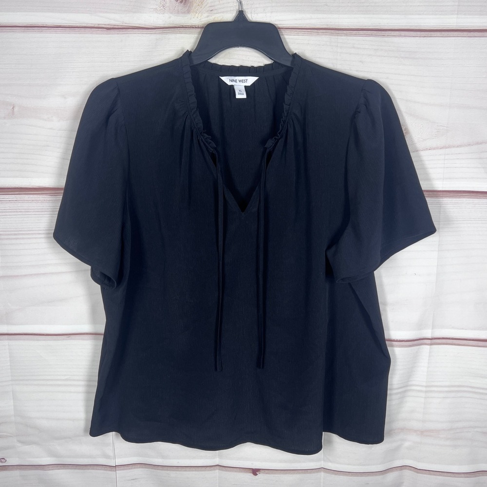 Nine West Blouse Womens XL Black Tie Neck Ruffle Short Sleeve Textured Office